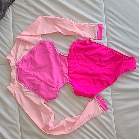 Swim Surf Suit - Picture 4 of 4